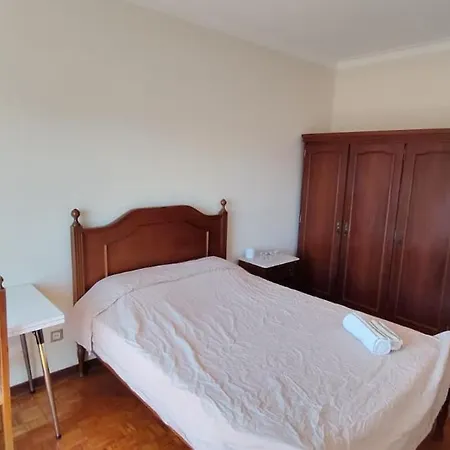Privado Com Varanda, Wi-fi, Linda Vista, Perto Da Ubi Séjour chez l'habitant
